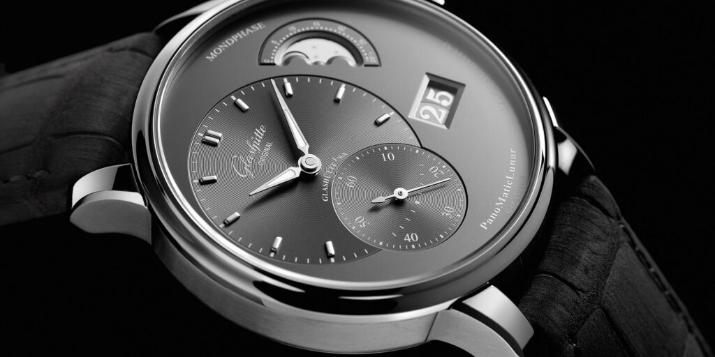 Galvanic grey dial