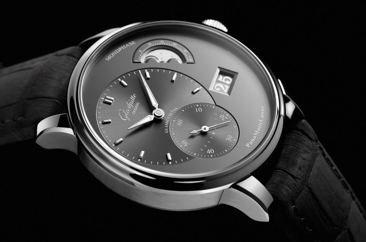 Galvanic grey dial