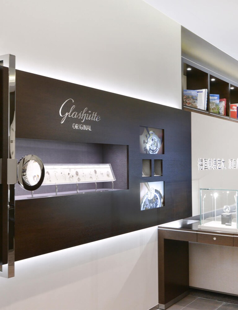 Glashuette_Original-Boutique-Macau_Parisian-4