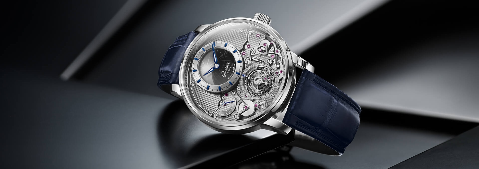 Glashuette_Original-W15806010361-Header-Desktop