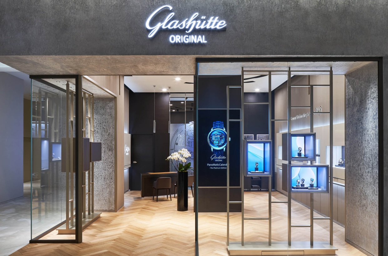                                          Glashuette_Original-Boutique-Seongnam-1
                                      