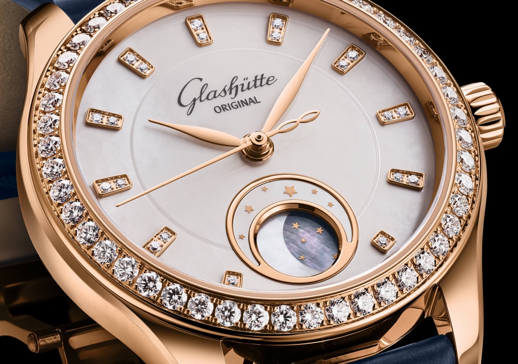 Glashuette_Original-Dial_manufactory-Mother_of_pearl-2