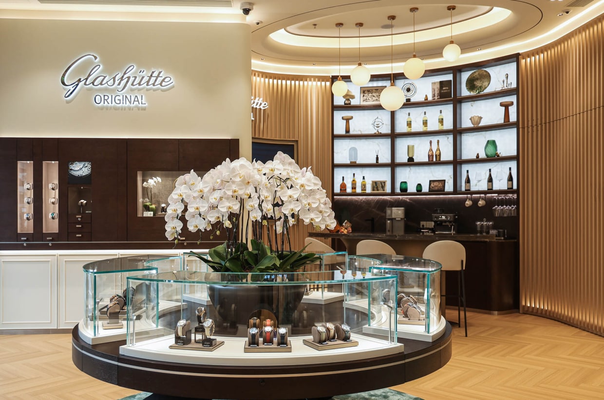                                          Glashuette_Original-Boutique-Changsha1
                                      