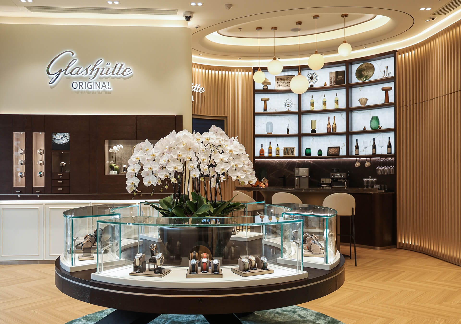                                                  Glashuette_Original-Boutique-Changsha1
                                              