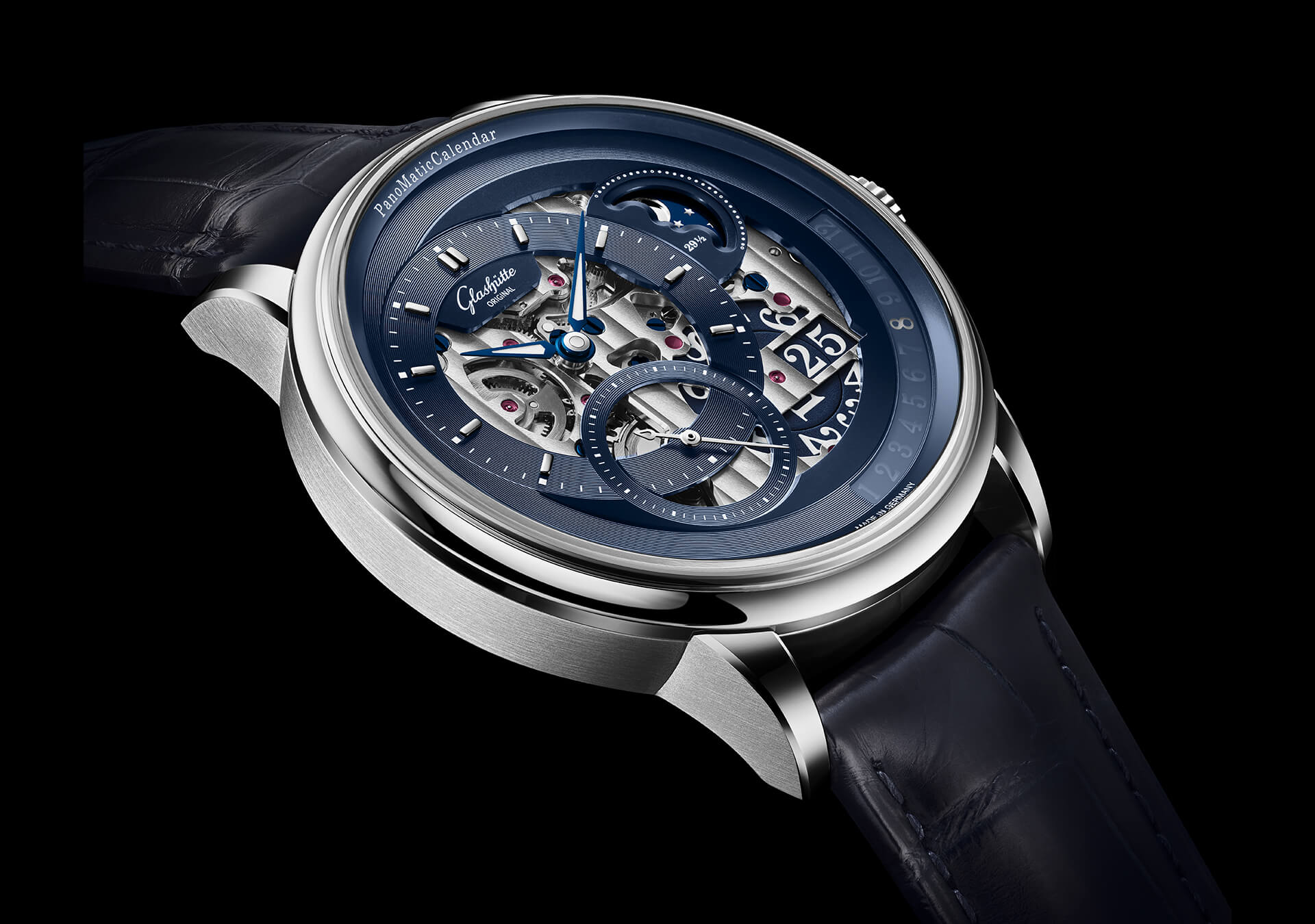                                                  Glashuette_Original-W19211010361-Detail-5
                                              