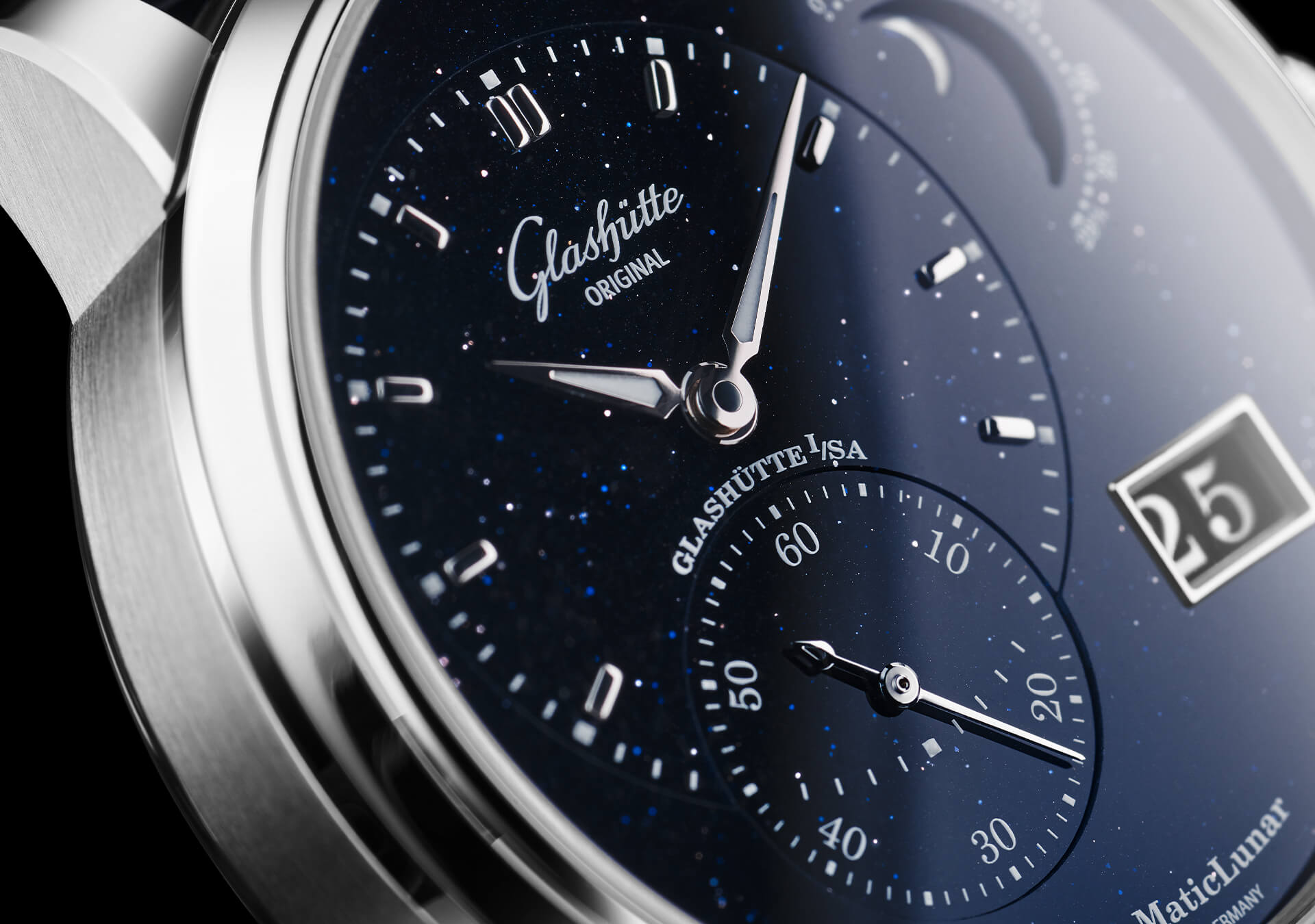                                                 Glashuette_Original-W19214010361-Detail-5
                                              
