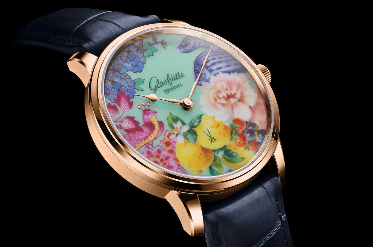 Limited masterpiece in red gold