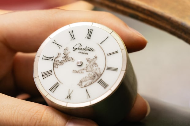                                                  Glashuette_Original-W13616030501-Detail-11
                                              