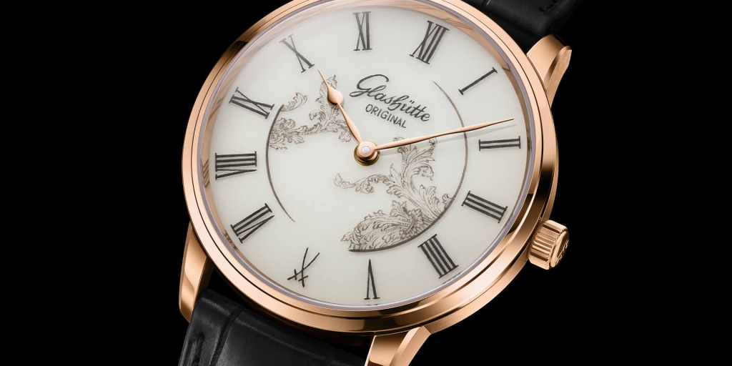Porcelain dial “Mystic Maison”