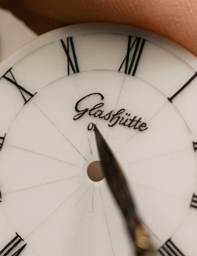                                                  Glashuette_Original-W13616030501-Detail-9
                                              