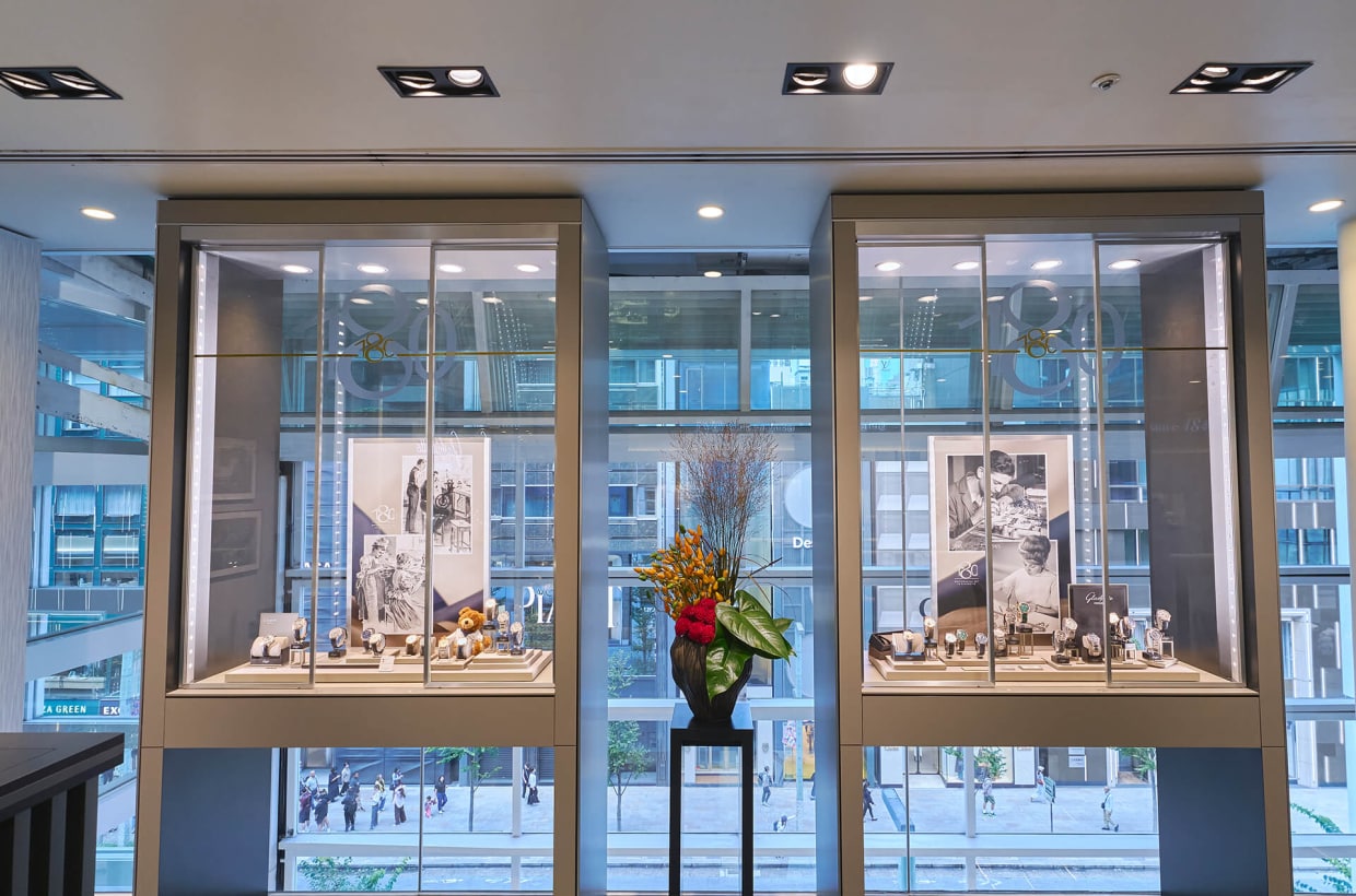                                          Glashuette_Original-Boutique-Tokyo2
                                      