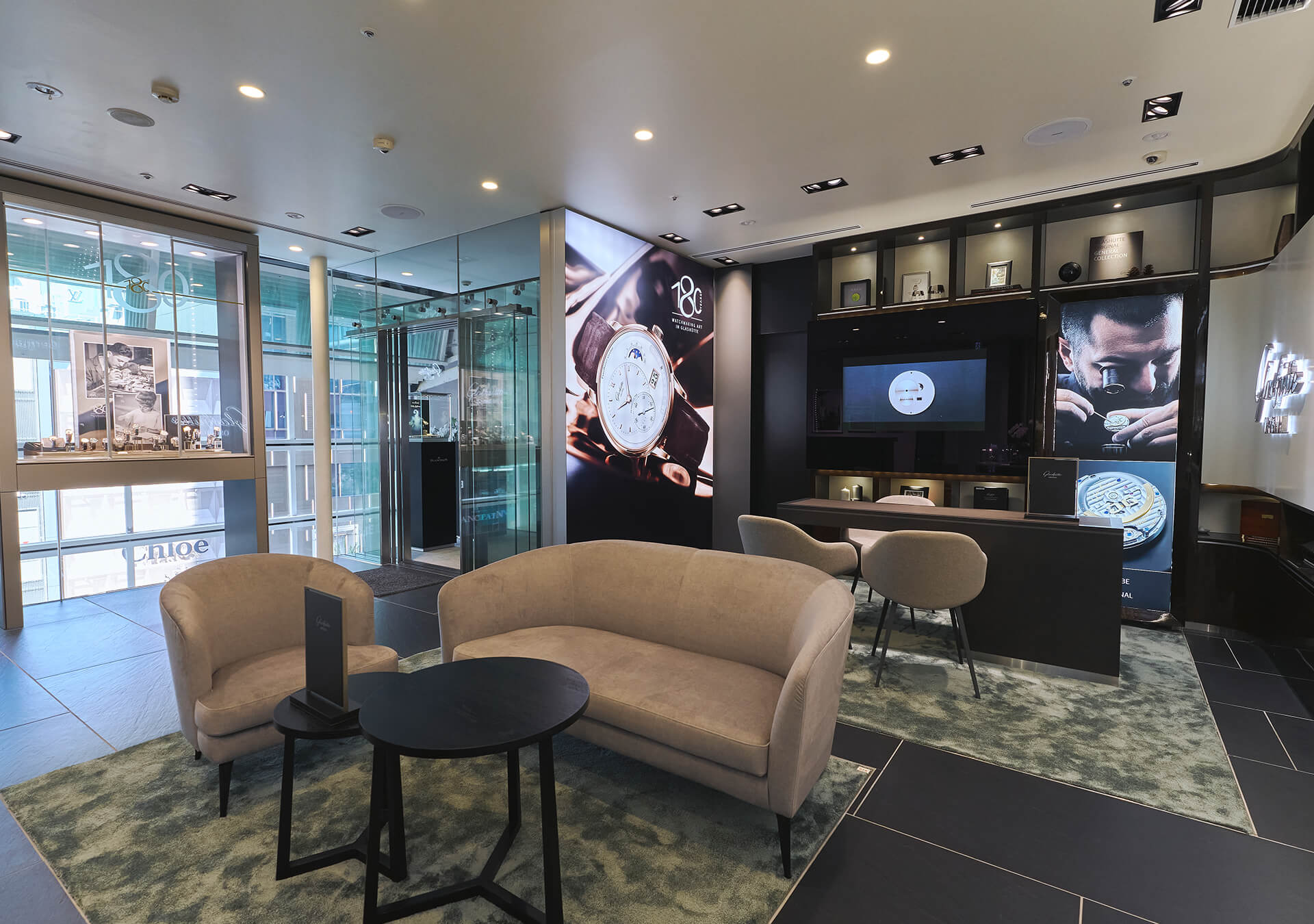                                                  Glashuette_Original-Boutique-Tokyo3
                                              