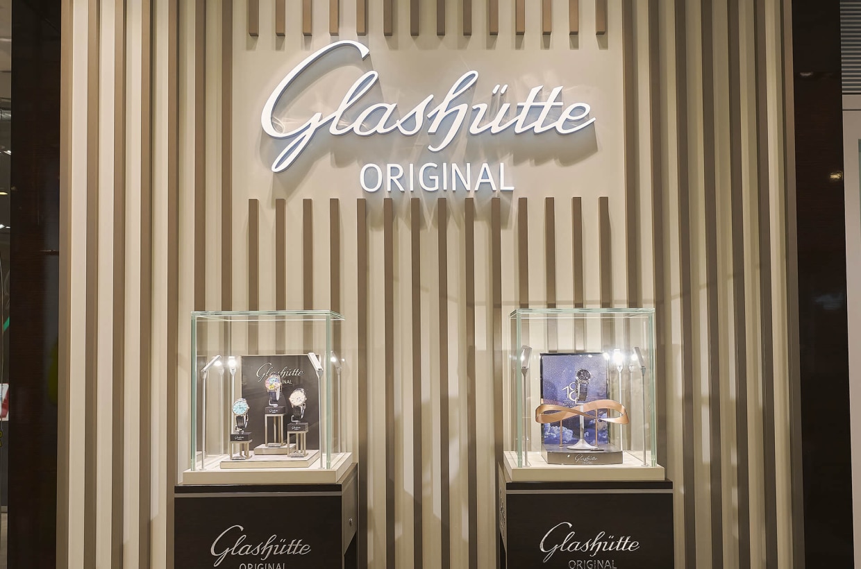                                          Glashuette_Original-Boutique-Tokyo4
                                      