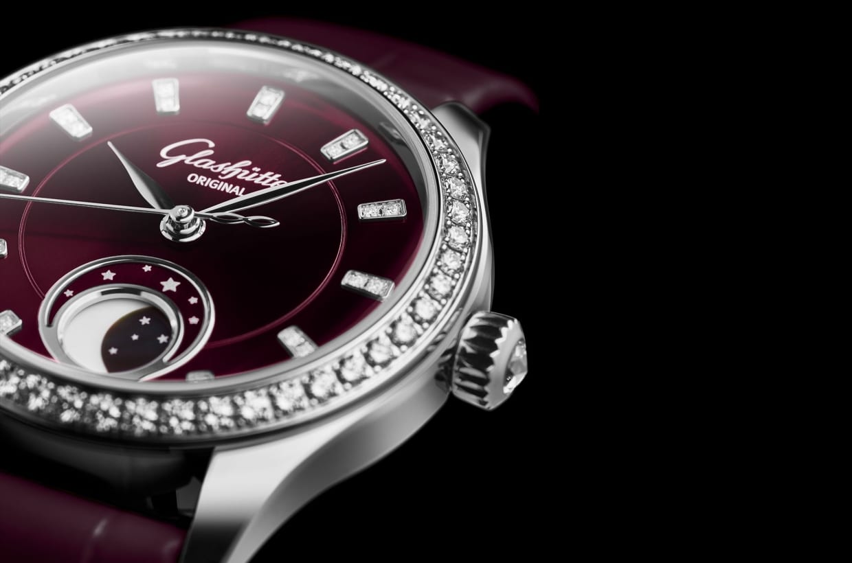 精巧な機械美のタイムピース