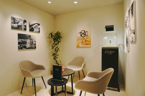                                                  Glashuette_Original-Boutique-Isetan-Shinjuku-3
                                              