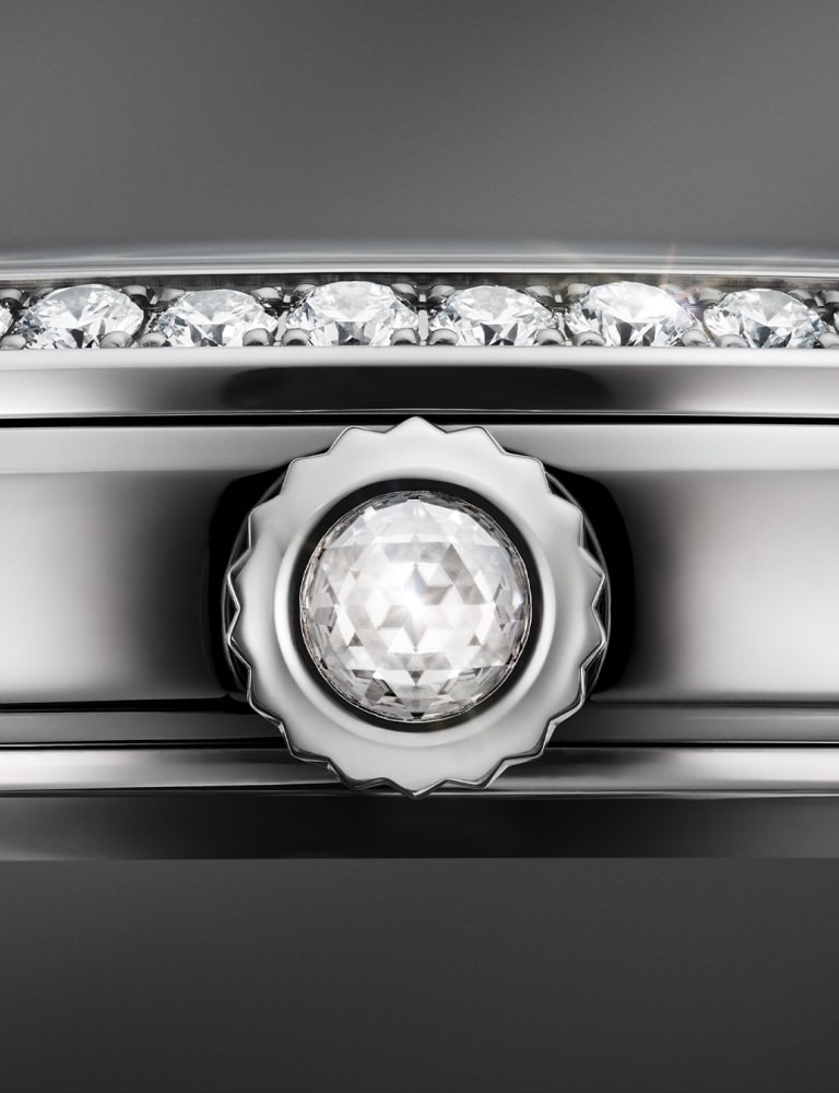                                                  Glashuette_Original-W13514041214-Detail-6
                                              