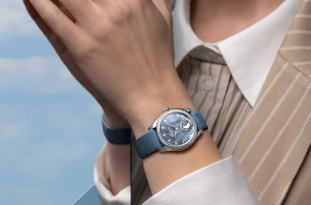                                                  Glashuette_Original-W13514041214-Detail-Video
                                              