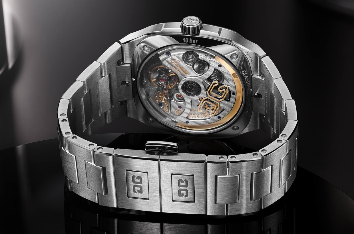 Intricately finished movement