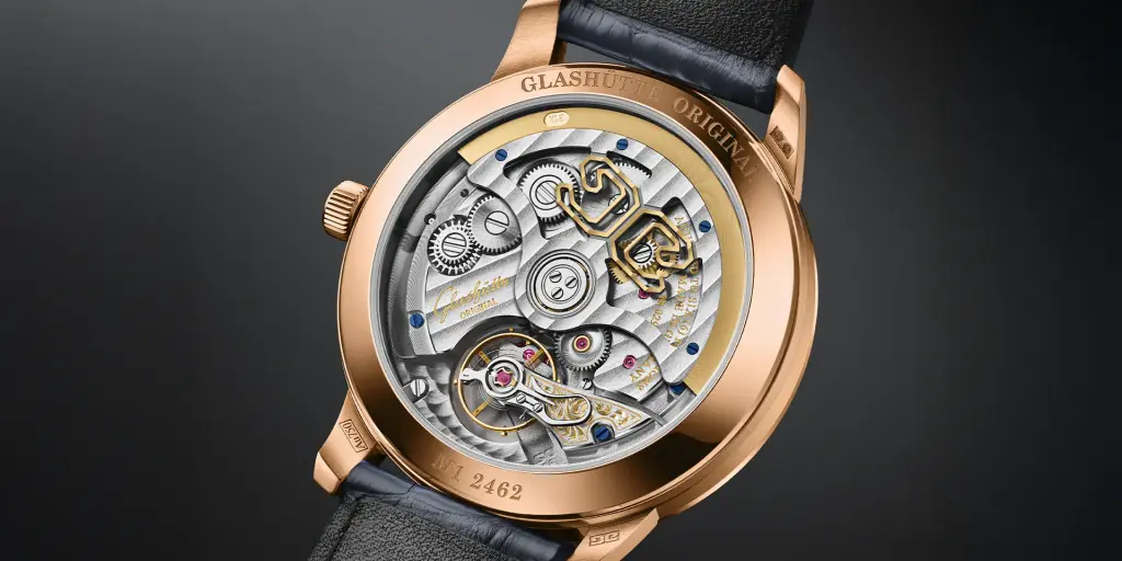 Precision and robustness