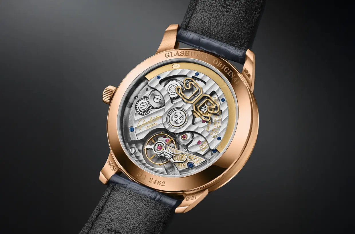Precision and robustness